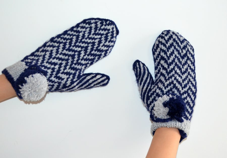 READY TO SHIP Hand Knitted Chevron Zigzag Pompom Wool Mittens in Navy and Grey