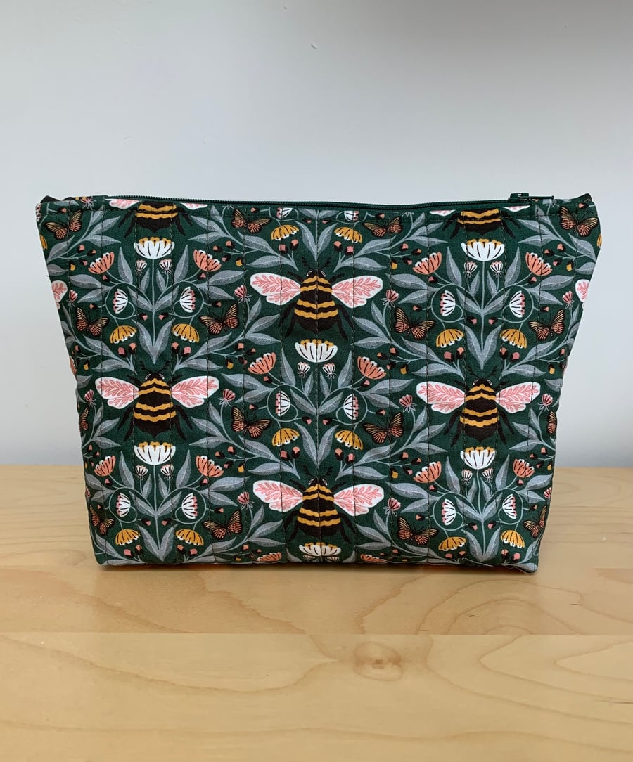 Bee Print Quilted Fabric Makeup Bag