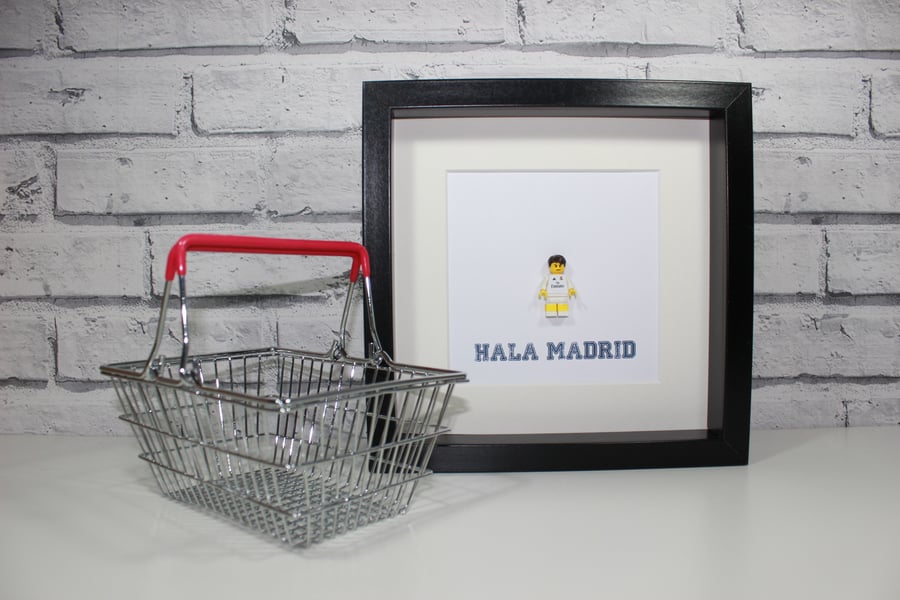 REAL MADRID - CUSTOM LEGO MINIFIGURE - FRAMED - SUPERB ART WORK