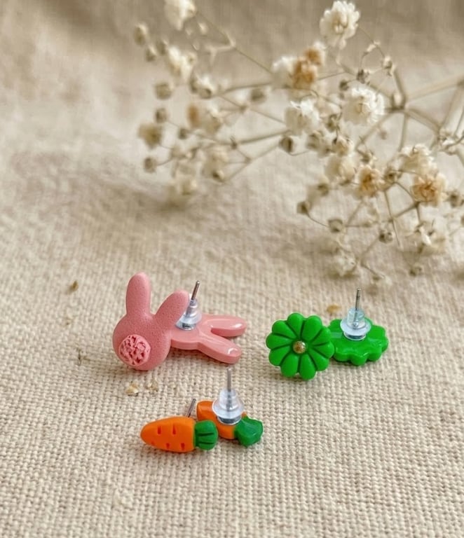 Easter Bunny and Carrot Stud Earrings Set