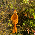 Macrame Martian wall hanger 