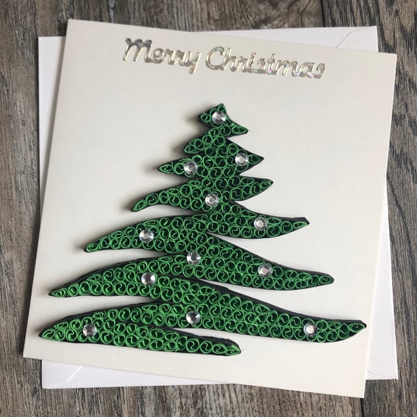 Stunning modern quilled Christmas card