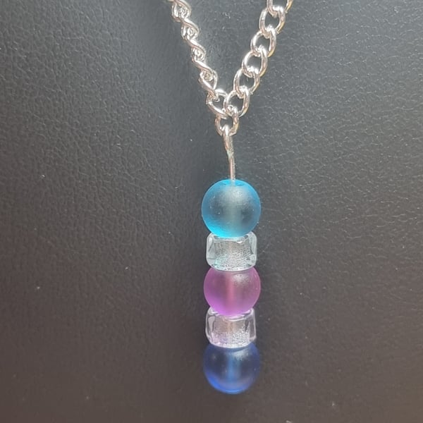 Frosted bead necklace