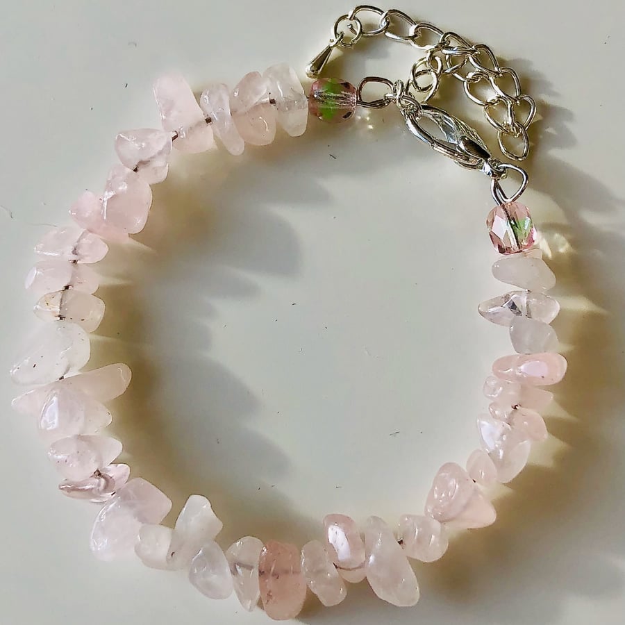 Rose Agate memory wire bangle
