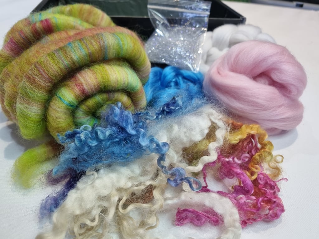 Fibers spinning & craft