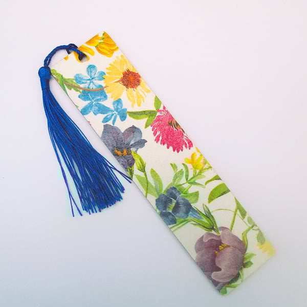 Summer flowers wood decoupage bookmark with tassel