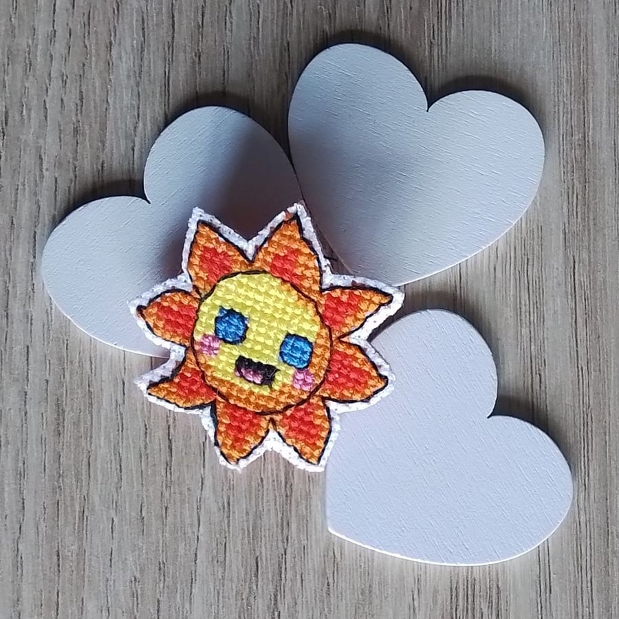 Smiling Sun Pin Badge, Sunshine Gift, Positivity Gift, Sun Brooch - Orange Back