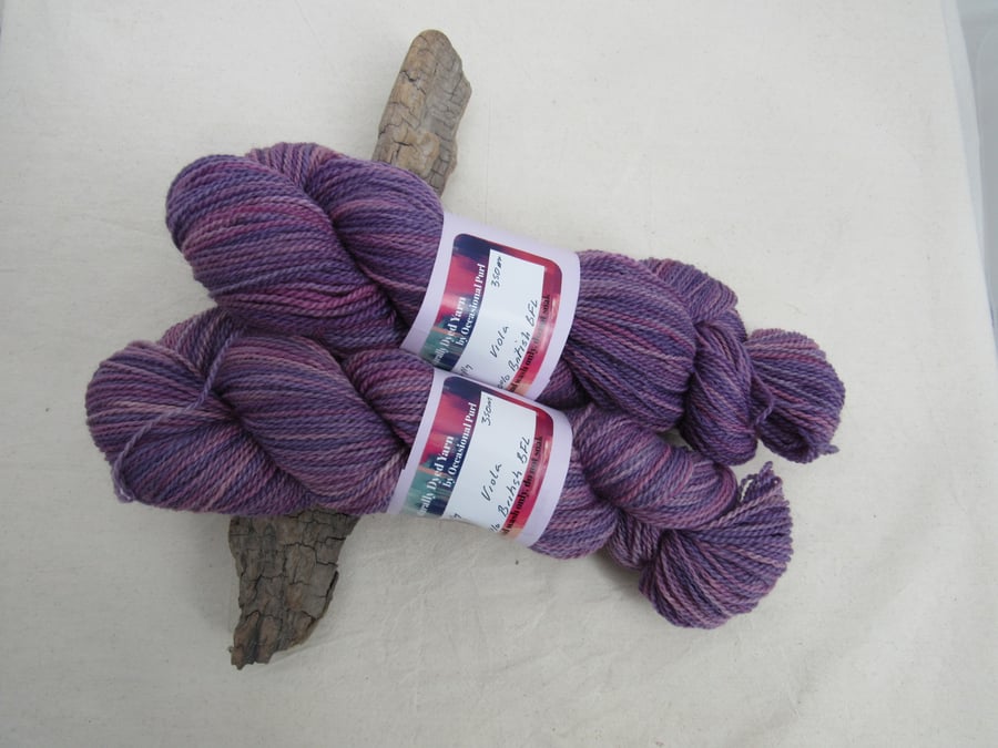 100g Viola BFL Space Dyed Natural Dye 4-ply Yarn