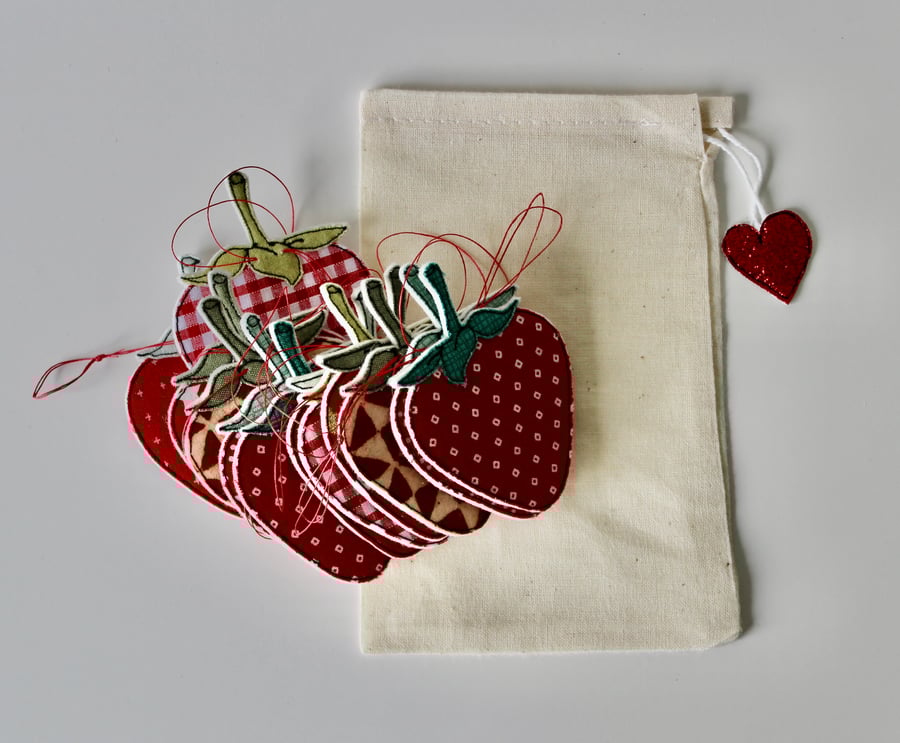 Strawberry Garland - Hanging Decoration