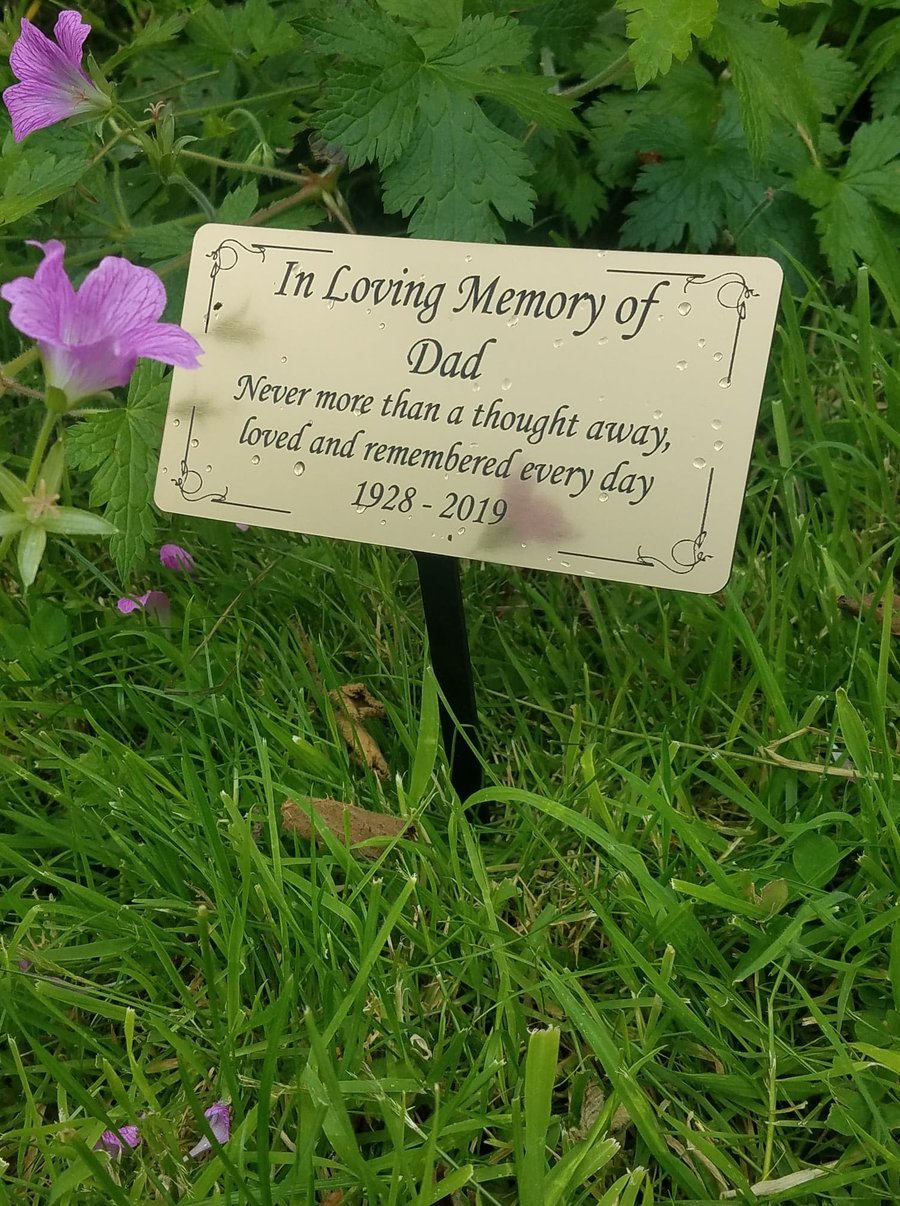 Memorial Garden tree memorial plaque Cemetery plaque Temporary grave marker