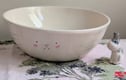 Plates and bowls