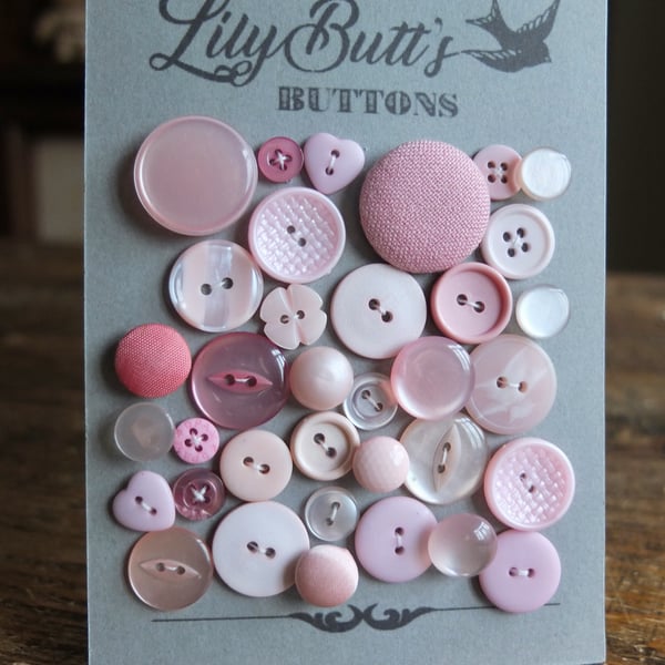 35 Vintage Mixed Baby Pink Buttons