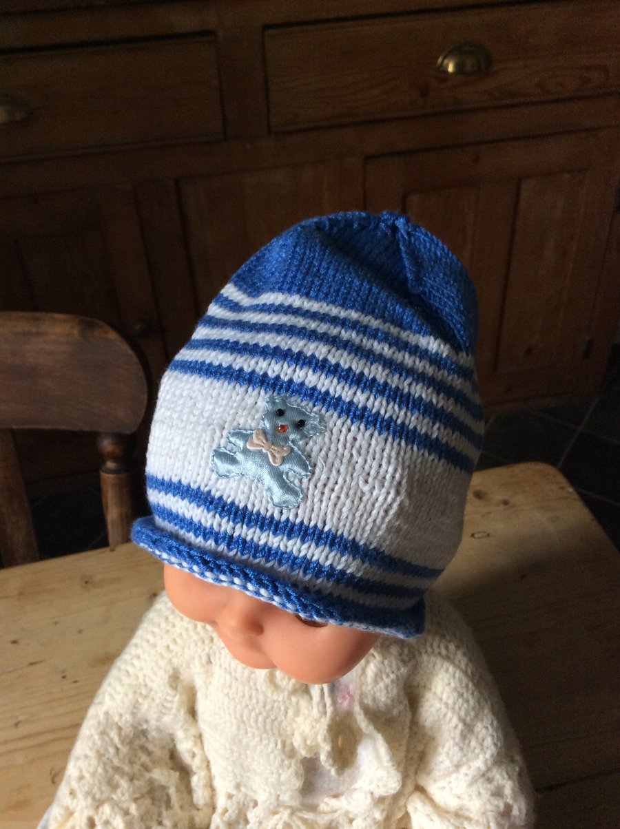 Children's hand knitted cotton hat with appliqué teddy 2-3 years