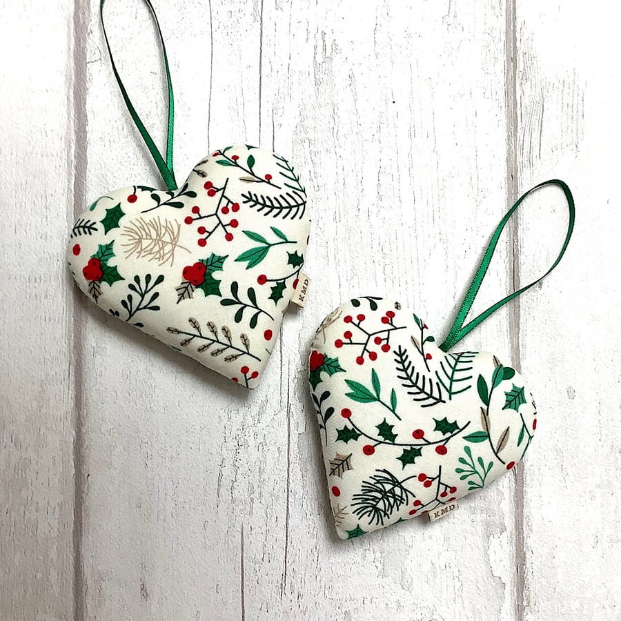 Christmas Hanging Heart - White and Green - Holly and Berries