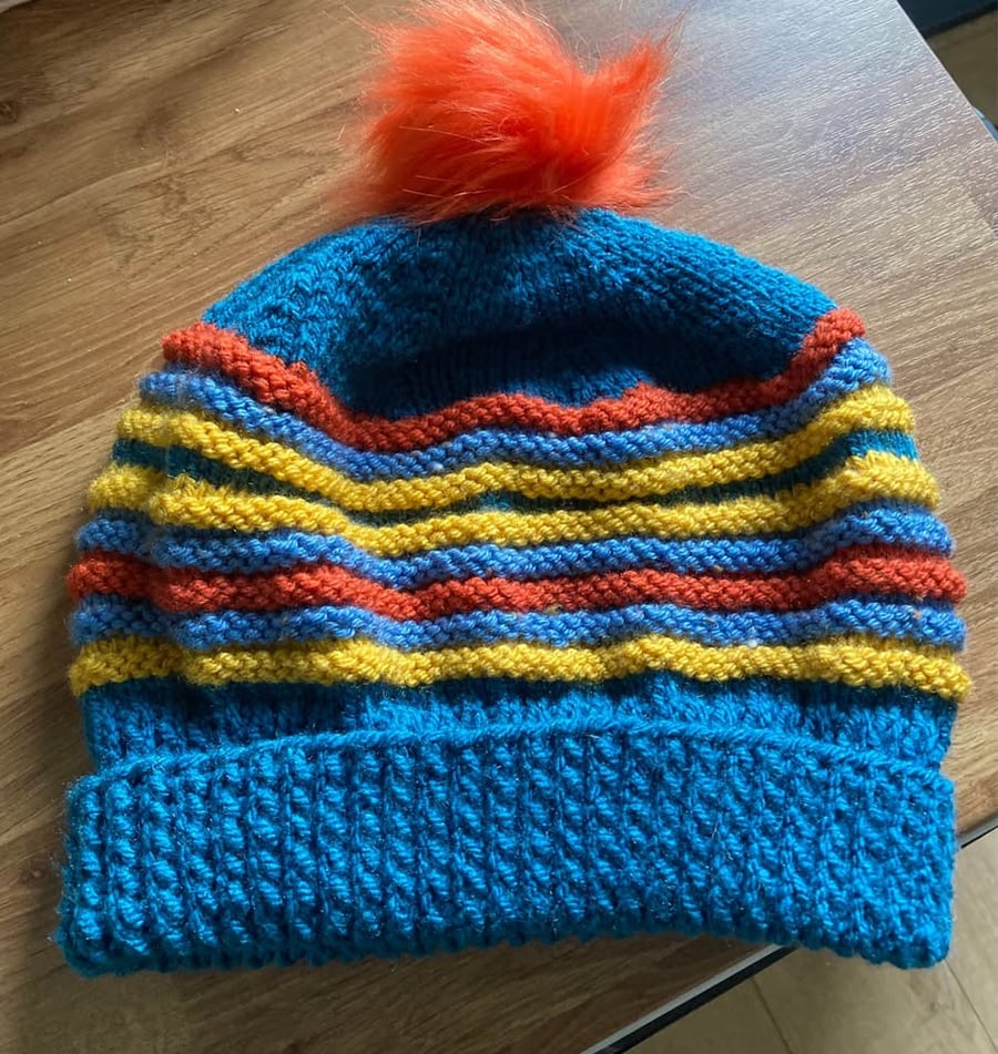 Ladies bright aran bobble hat