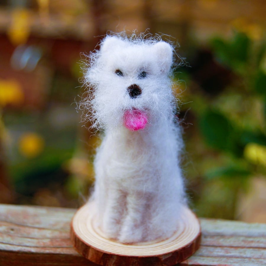 Needle felt white dog, 3.5 ins tall, White Westie, West Highland White Terrier