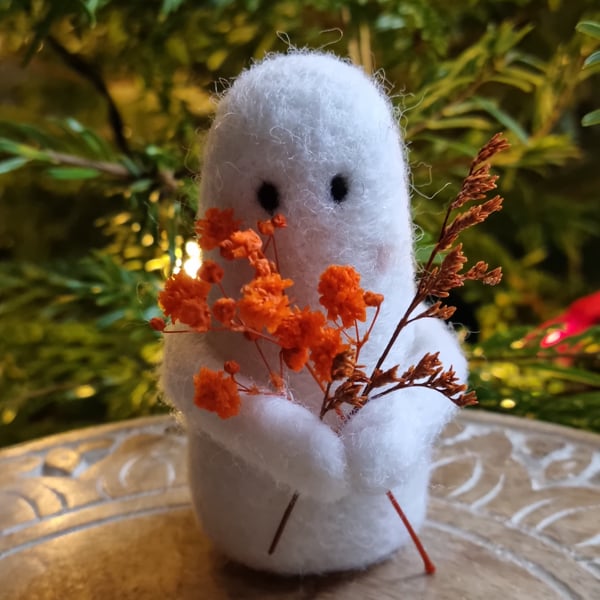 Needlefelt Ghost - Orange Blooms