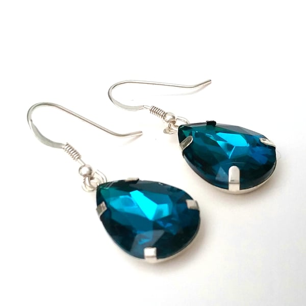 Cobalt Blue Vintage Glass Earrings 