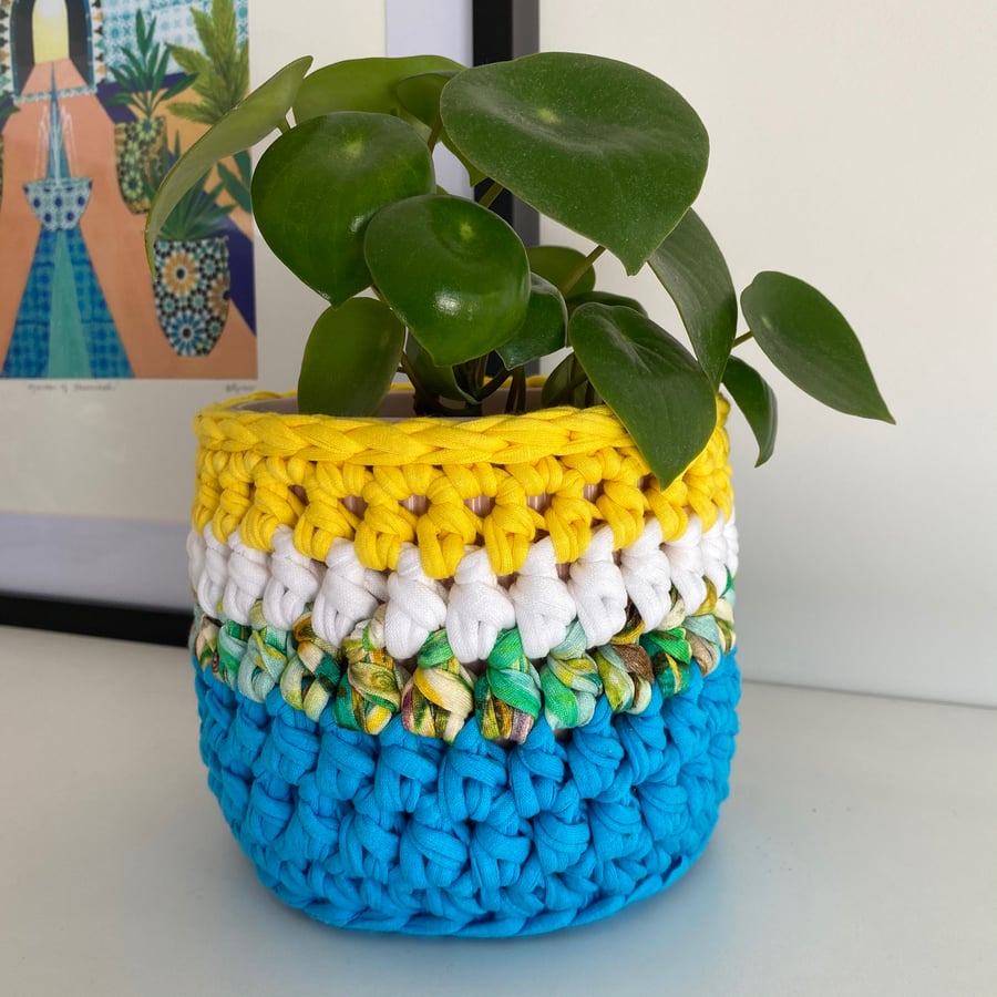 Crochet plant pot cover made with upcycled tshirt yarn - turquoise small