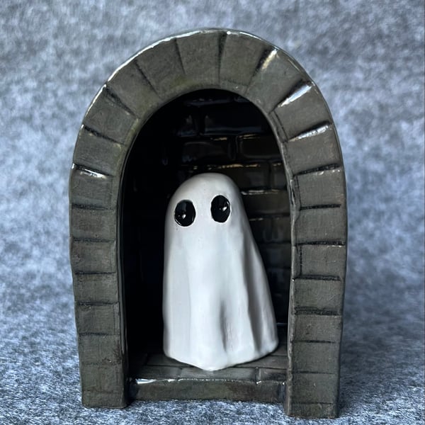 Spooky Cute Ghost Shrine Decor 