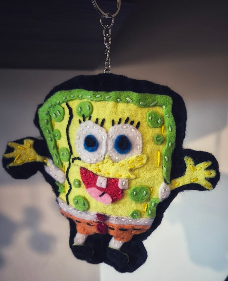 Handmade Felt Retro Cartoon-Inspired Character Keyring – One of a Kind