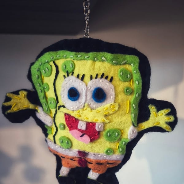 Handmade Felt Retro Cartoon-Inspired Character Keyring – One of a Kind