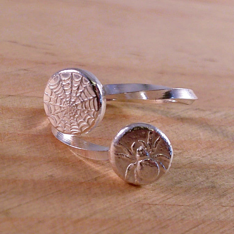 Sterling Silver Spider and Web Shot Adjustable Ring