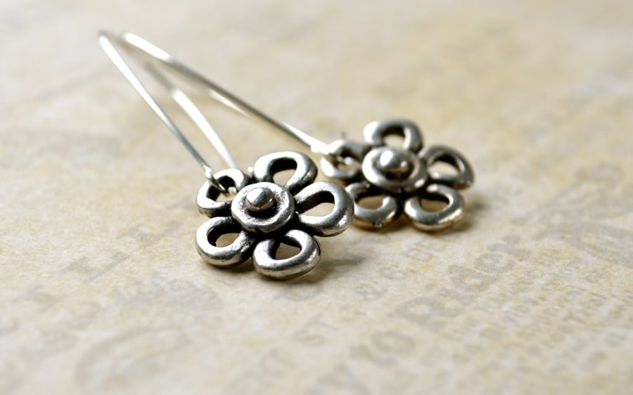 Silver daisy earrings, modern flower dangle earrings, long kidney wires