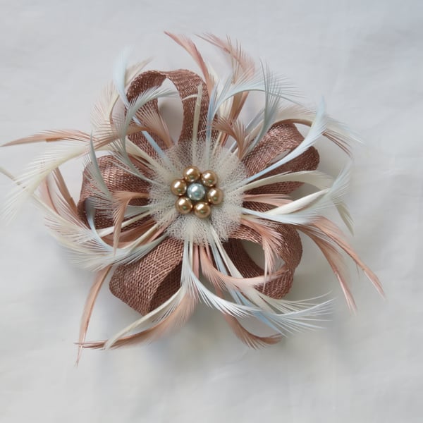 Latte Nude Beige and Cream Ivory Pale Blue Sinamay Loop Neutral Fascinator 