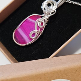 Levels Dyed Pink Agate Pendant 