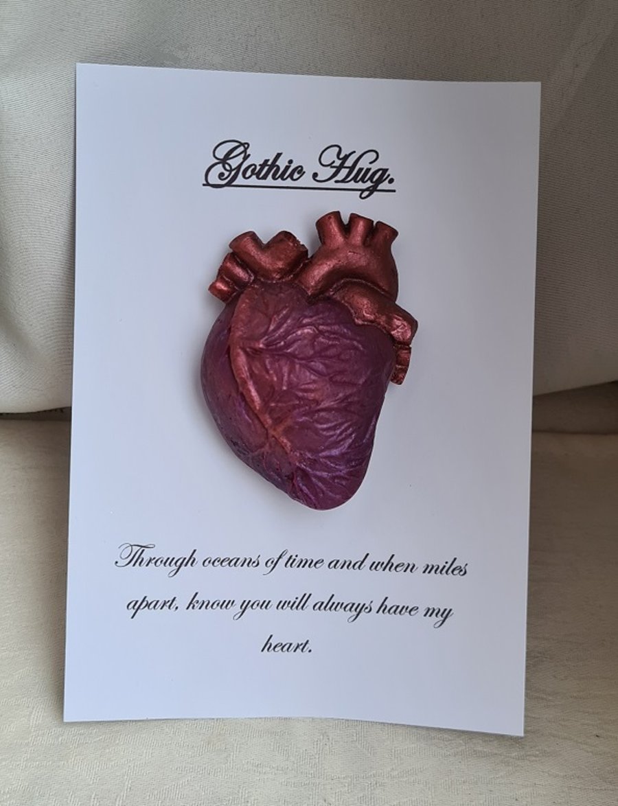 Gothic Hug - Pinky Purply Red-tone Heart - Spooky Pocket Hug 2.