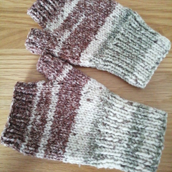 Ladies Fingerless Gloves 