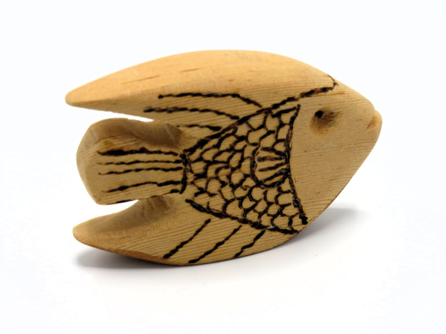 Pitch Pine wood Angel Fish SKU-Fi06