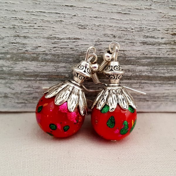 Red and green glass ball earrings