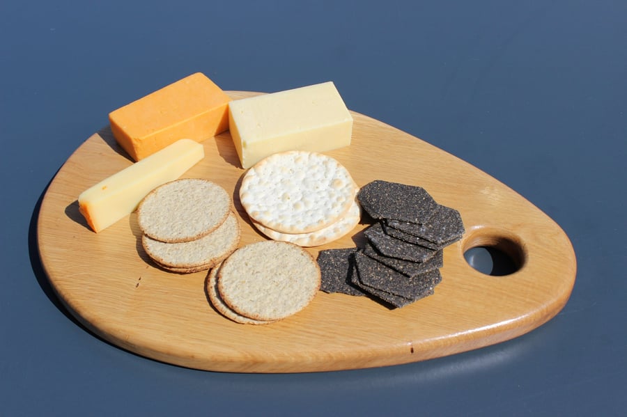 Handcrafted Oak Wood Cheese - Charcuterie Board 