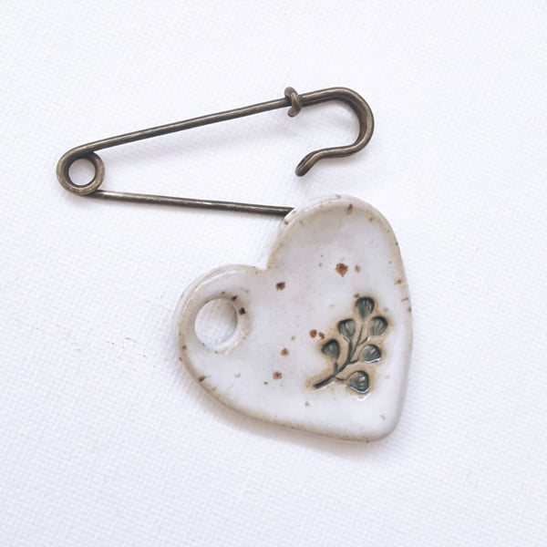 Speckled Eucalyptus 2 in 1 Worry Stone Brooch 