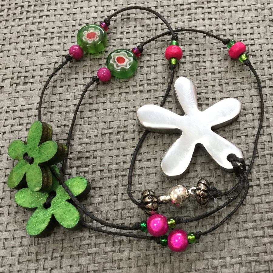 “Pink Apple” flower necklace