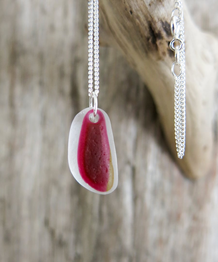 Sea Glass Necklace. Pink Multi.