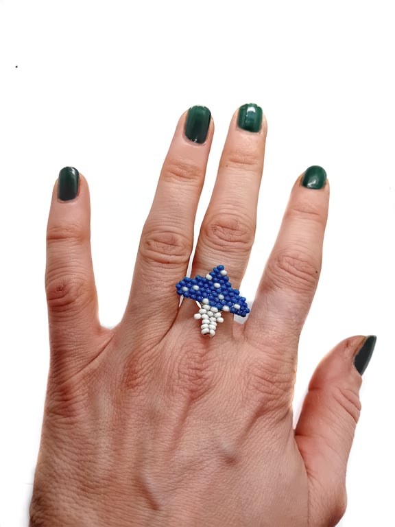 Blue and white mushroom adjustable ring