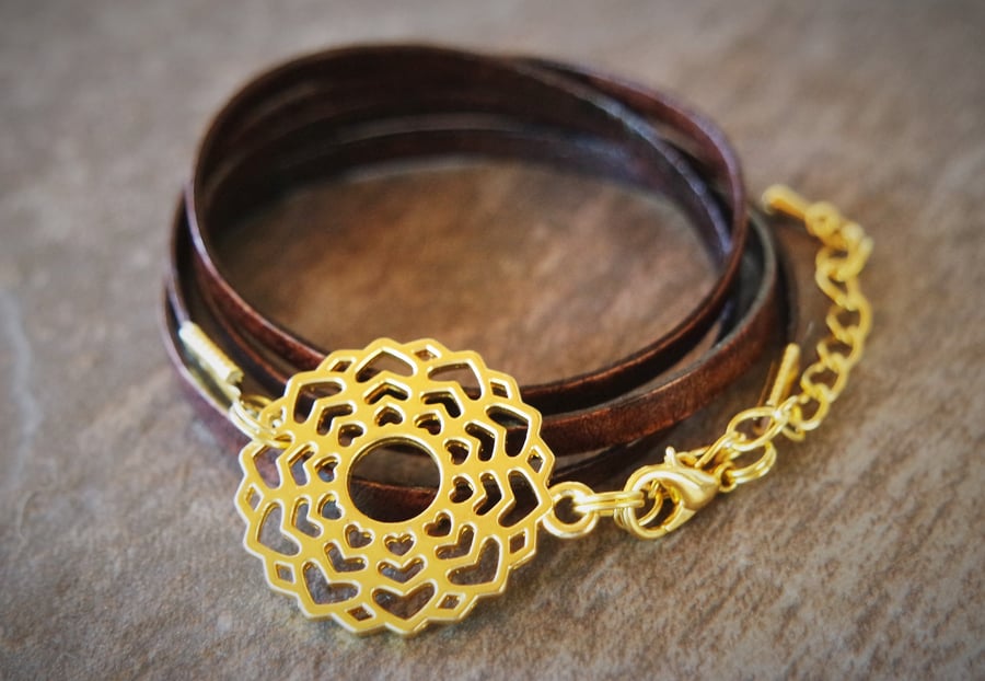 leather bracelet - flower hearts gold plate
