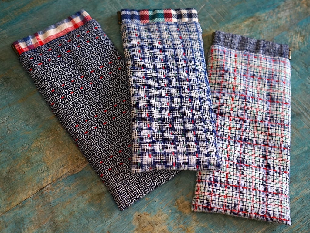 Vintage Fabric Reading Glasses Pouch – Snap Shut Portable Glasses Case