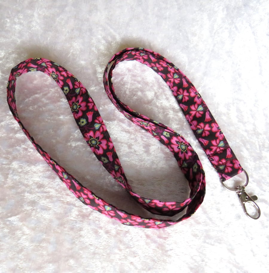 Liberty Tana Lawn lanyard, with swivel clip, badge holder