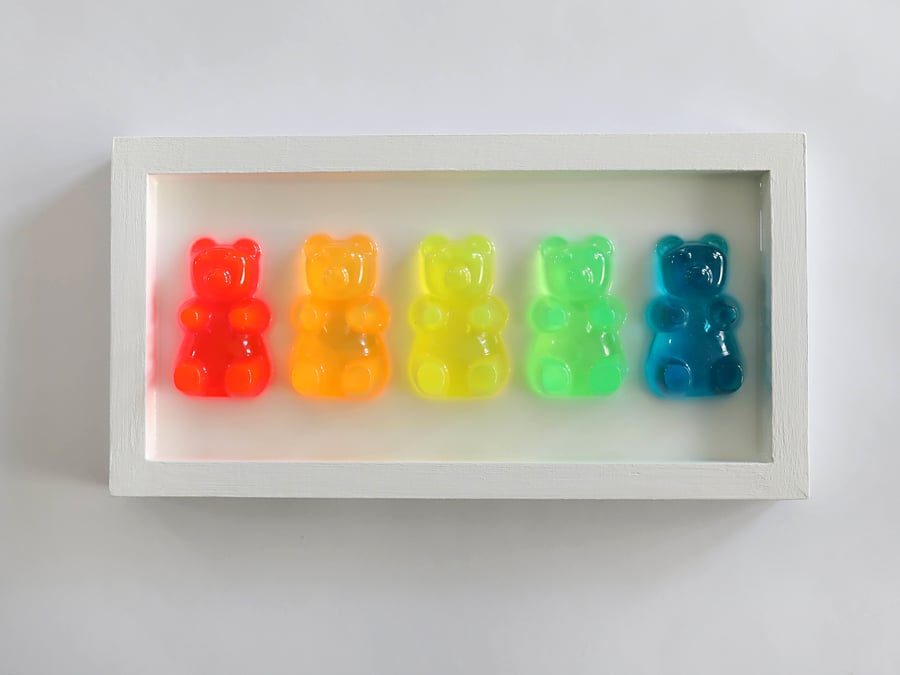 Gummy Bear Resin Art, Vibrant 3D Mini Collection for Playrooms, Unique Handmade 