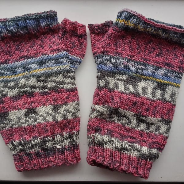 Hand knitted wool fingerless Mitts