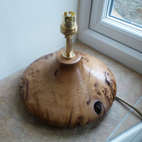 OAK  BURR  SIDE  TABLE LAMP