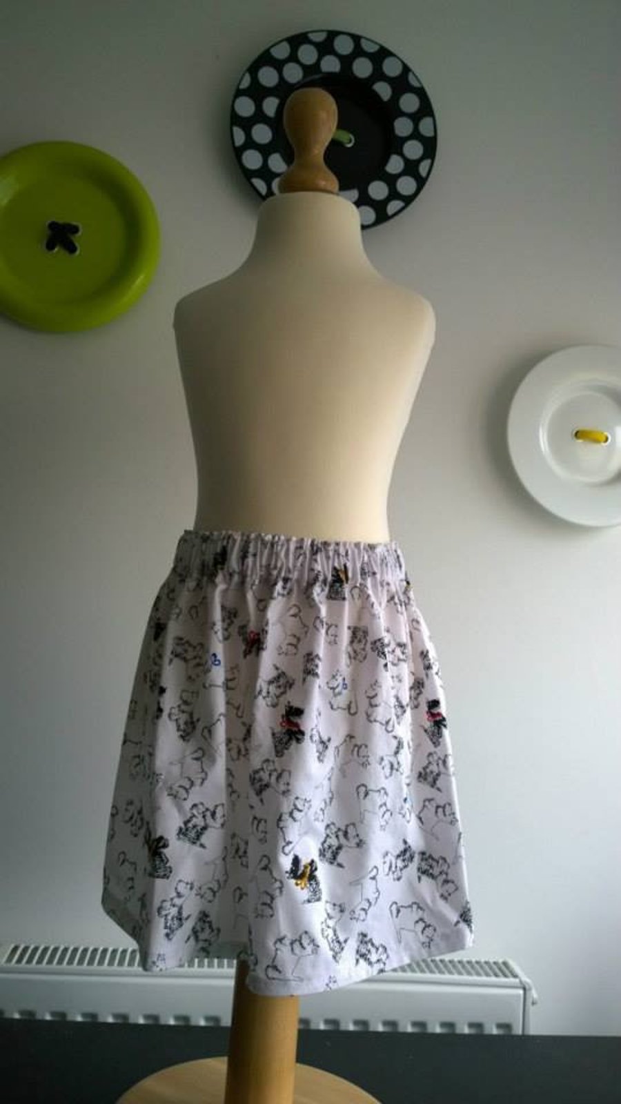 Black and White Doggy skirt age 4 SALE
