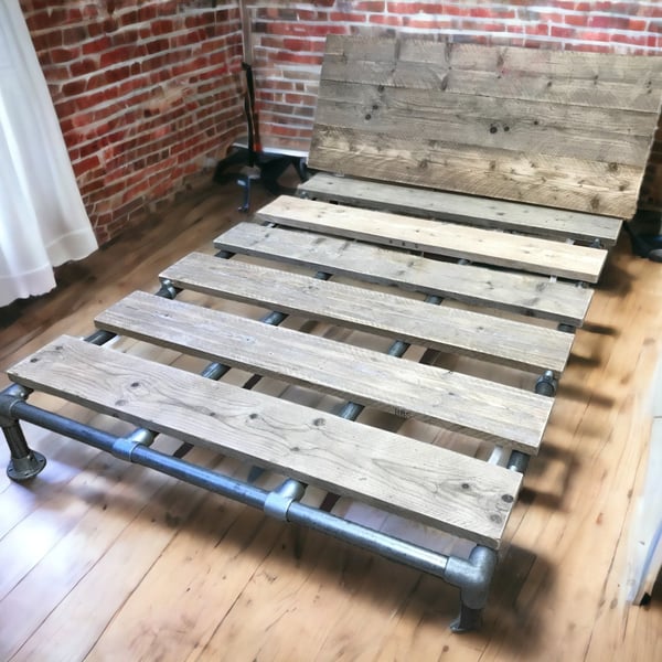 Scaffold Bed Using Recycled Reclaimed Industrial Steel And Scaffold Board Wood T