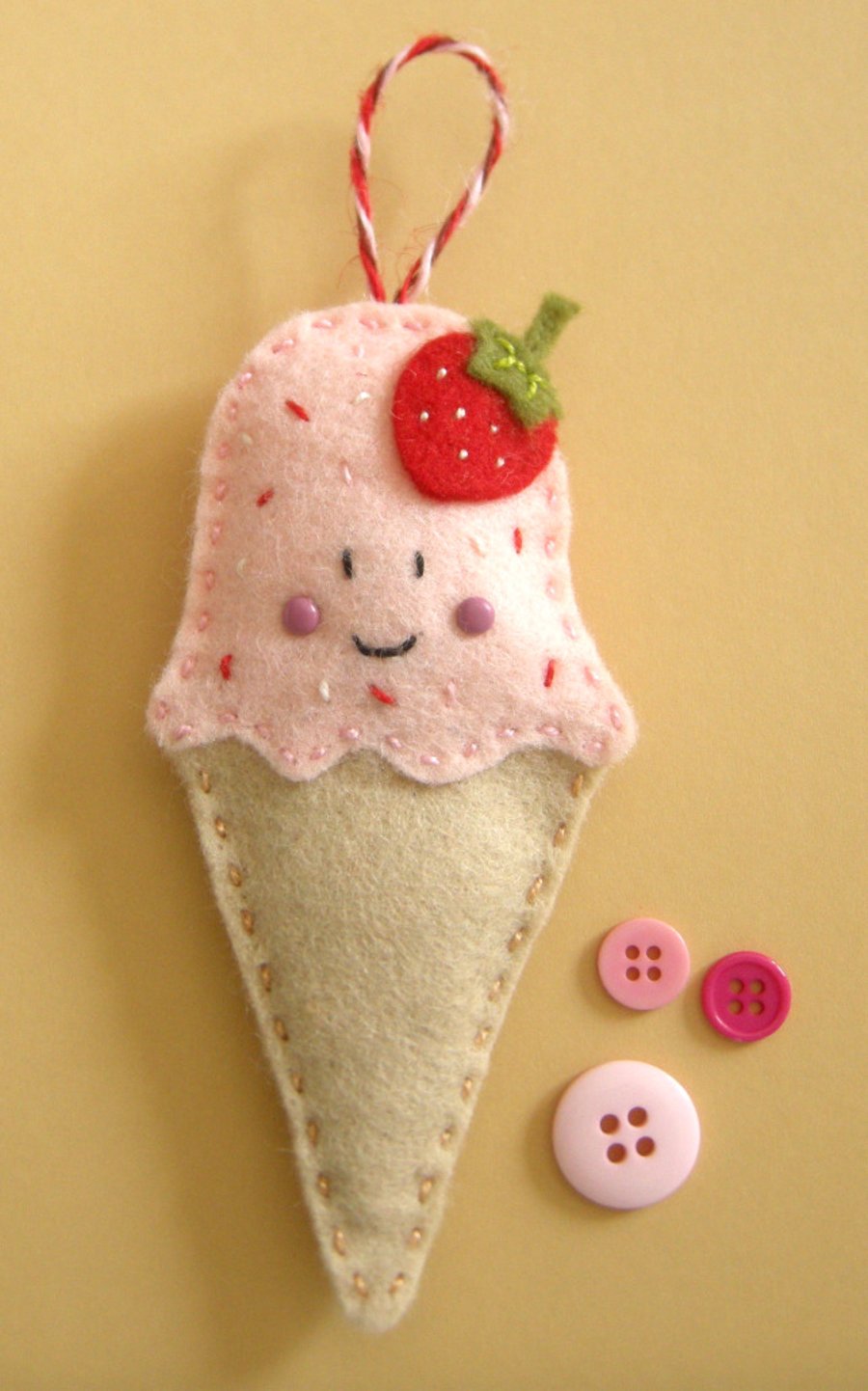 Craft kit, sewing kit, Make an ice cream decoration