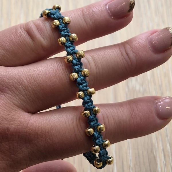 Seed Bead Braided Bracelet,Minimal jewellery gift, Stackable Bracelet (STK-0005)