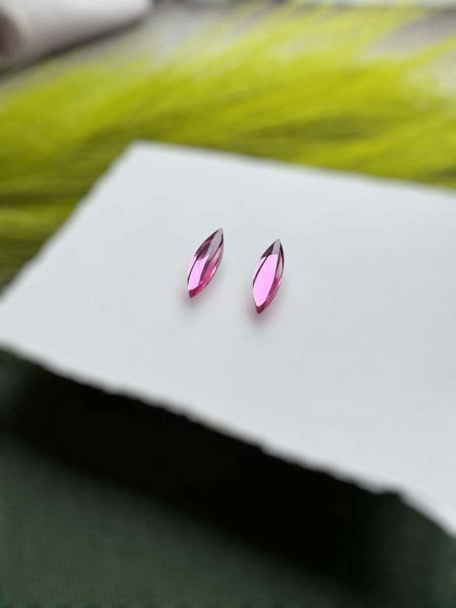 Pink Acrylic Cat Eye Stud Earrings